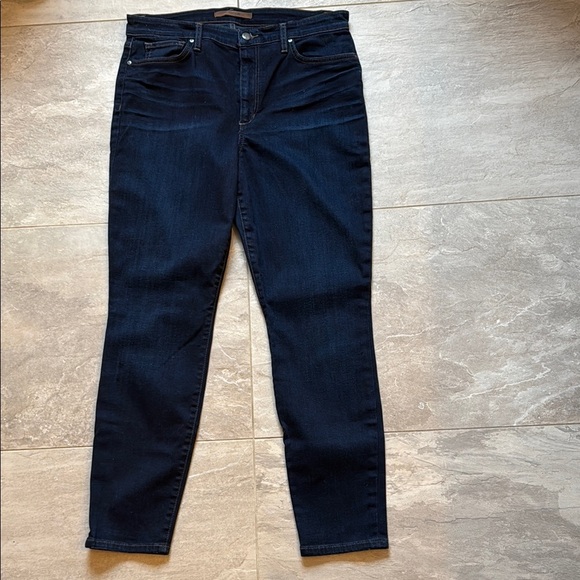 Joe’s High Rise Skinny  Dark Wash Jeans - Picture 2 of 4